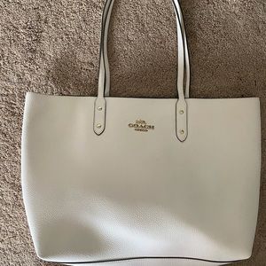 Coach tote